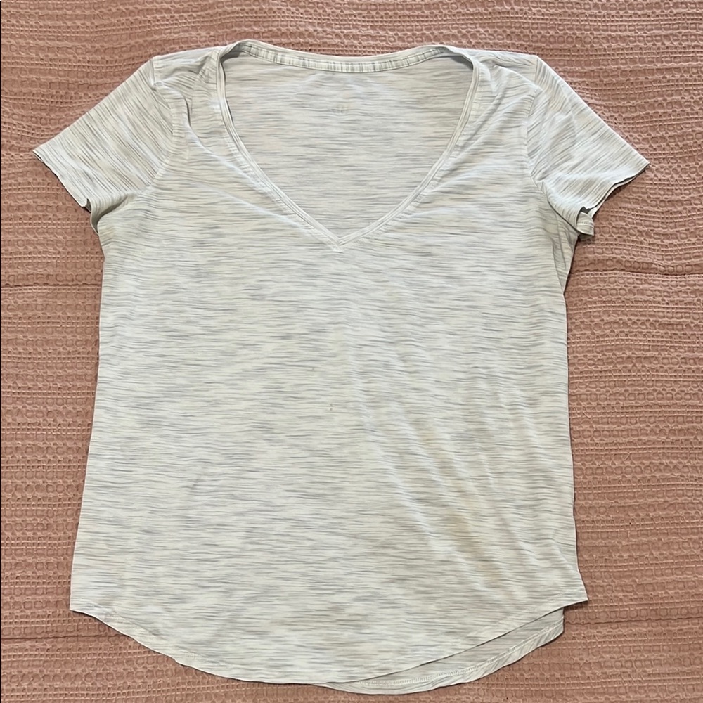 Lululemon Athletica Marled Gray Love Short Sleeve T-Shirt Curved Hem